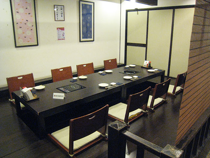 座敷席の個室で宴会も