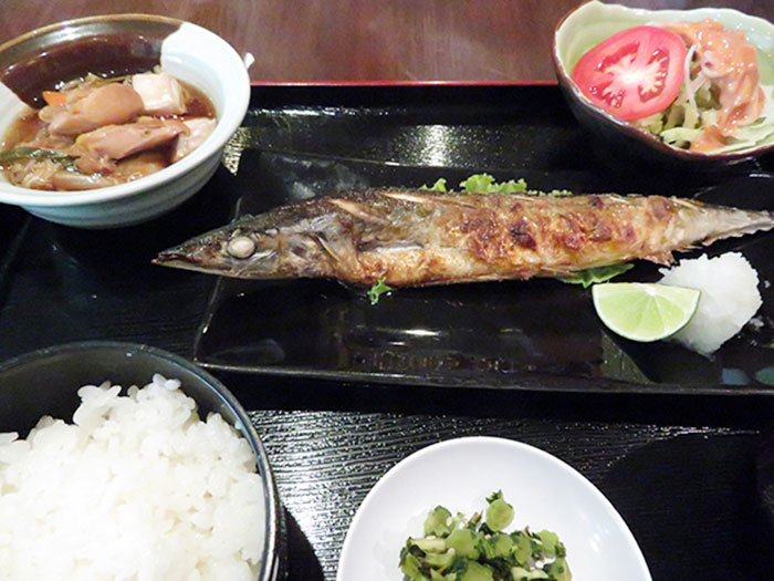定食からお酒に合う料理と豊富な日本料理のメニュー
