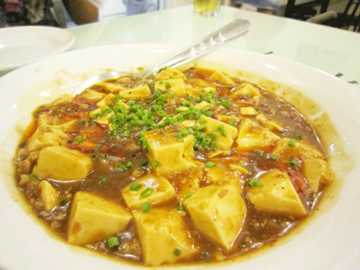 マーボー豆腐などの定番料理もある