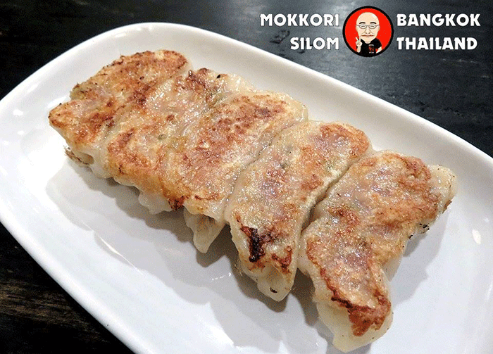 餃子などのおつまみ類も豊富