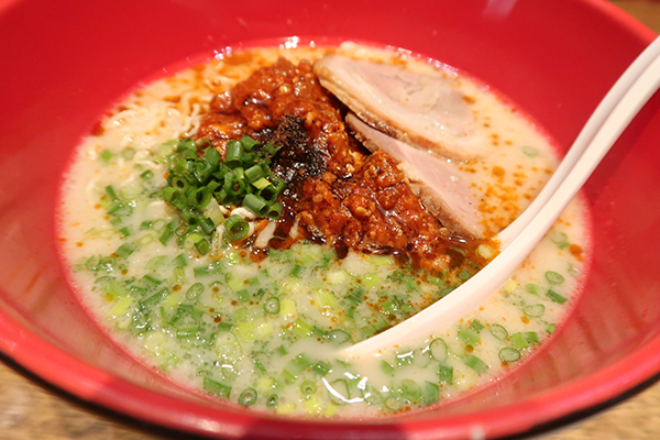 からか麺はセットで319バーツ
