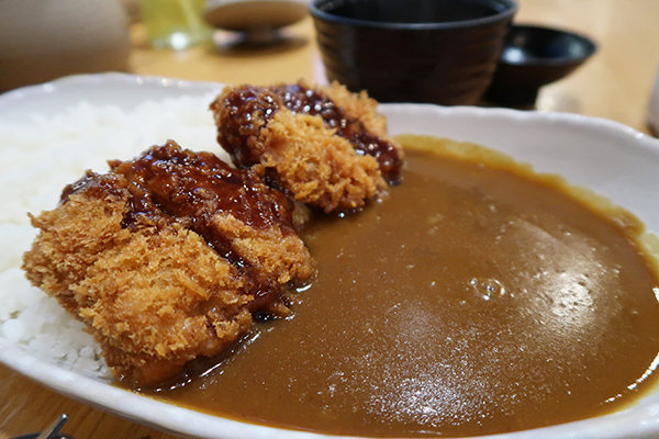 ヒレかつカレーセット 320バーツ