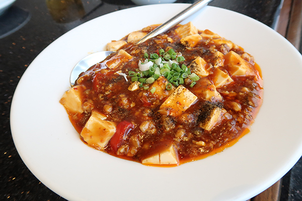 麻婆豆腐はちょっと甘め