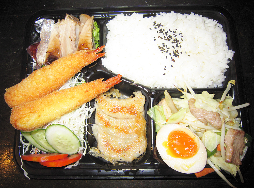 スペシャル弁当 248バーツ